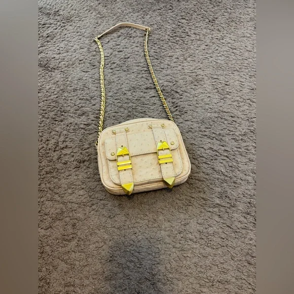 Rebecca Minkoff Ostrich Crossbody Bag Pink Peach $500 - Picture 1 of 9